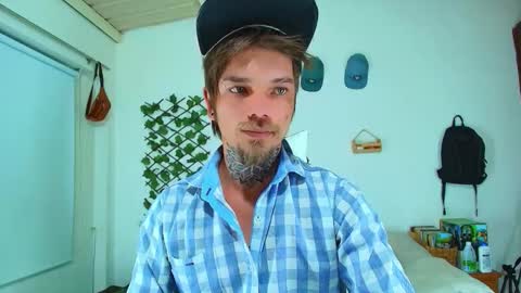 Goldy Loyal93 online show from February 10, 2026, 7:12 am