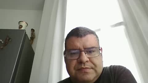 gomezgonz5 online show from October 13, 2025, 9:42 am