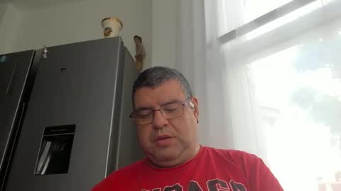 gomezgonz5 online show from October 21, 2025, 10:38 am