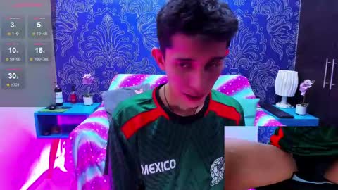 Snapshot of gomita_angel chatting on February 13, 2025, 11:15 pm angel online show from February 13, 2025, 11:15 pm