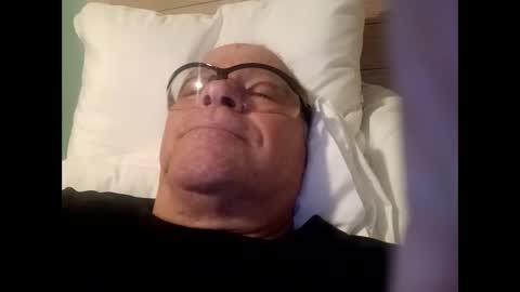 gonadalache online show from September 15, 2025, 12:32 am