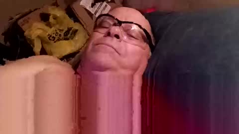 gonadalache online show from September 19, 2025, 11:55 am