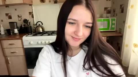 Snapshot of good_girl_24 chatting on July 8, 2026, 11:58 am good_girl_24 online show from July 8, 2026, 11:58 am