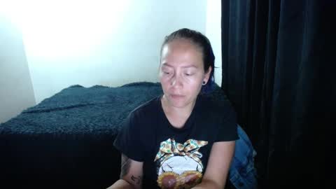 nathalia online show from February 24, 2025, 2:19 am