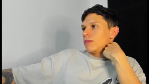 Snapshot of goodboy69i chatting on January 24, 2025, 10:51 pm goodboy69i online show from January 24, 2025, 10:51 pm