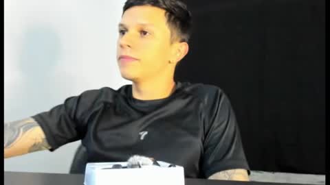 Snapshot of goodboy69i chatting on January 25, 2025, 7:39 pm goodboy69i online show from January 25, 2025, 7:39 pm