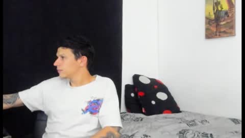 Snapshot of goodboy69i chatting on February 16, 2025, 1:03 am goodboy69i online show from February 16, 2025, 1:03 am