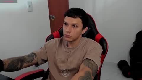 Snapshot of goodboy69i chatting on September 14, 2025, 12:26 pm goodboy69i online show from September 14, 2025, 12:26 pm