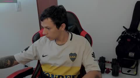 Snapshot of goodboy69i chatting on September 24, 2025, 12:30 pm goodboy69i online show from September 24, 2025, 12:30 pm