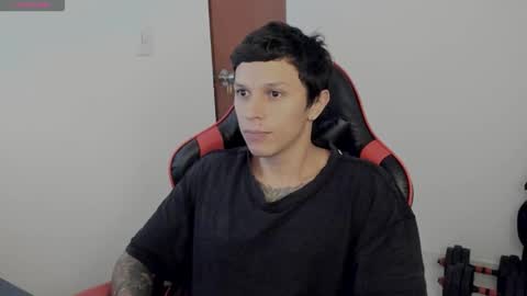 Snapshot of goodboy69i chatting on October 12, 2025, 12:37 pm goodboy69i online show from October 12, 2025, 12:37 pm