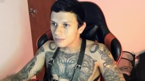 Snapshot of goodboy69i chatting on April 9, 2026, 10:04 pm goodboy69i online show from April 9, 2026, 10:04 pm