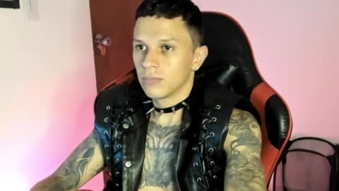 Snapshot of goodboy69i chatting on April 19, 2026, 6:10 pm goodboy69i online show from April 19, 2026, 6:10 pm