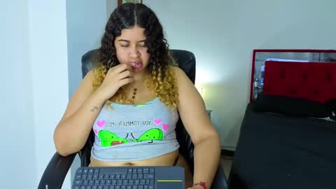 Snapshot of goodgirlxxxl chatting on April 28, 2026, 2:27 am Goodgirlxxxl online show from April 28, 2026, 2:27 am