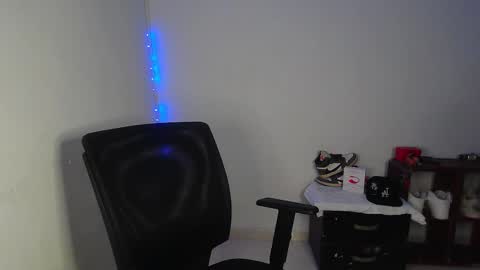 Goos online show from November 9, 2025, 4:22 am