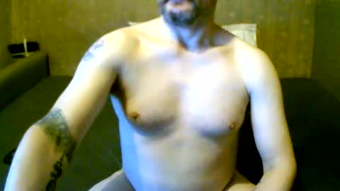 Goosey77 online show from October 26, 2025, 9:42 pm