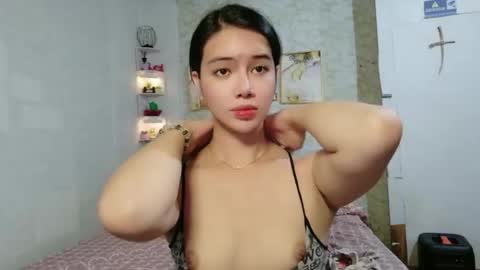 geneviev online show from April 15, 2026, 7:43 pm