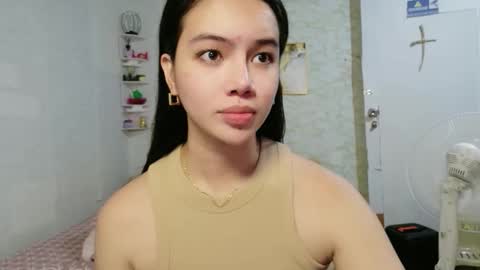 Snapshot of gorgeneviev69 chatting on April 19, 2026, 8:35 am geneviev online show from April 19, 2026, 8:35 am