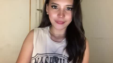 Snapshot of gorgeous_lyn1 chatting on March 9, 2026, 1:42 am Lyn online show from March 9, 2026, 1:42 am