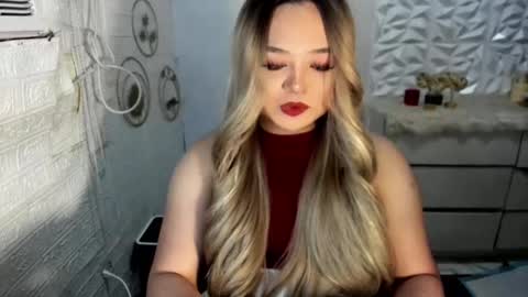 Amanda rose online show from November 14, 2025, 2:54 am