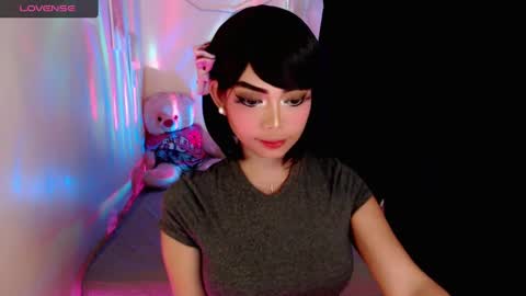 Snapshot of gorgeoustransgirl chatting on December 12, 2024, 11:29 am Emmy online show from December 12, 2024, 11:29 am