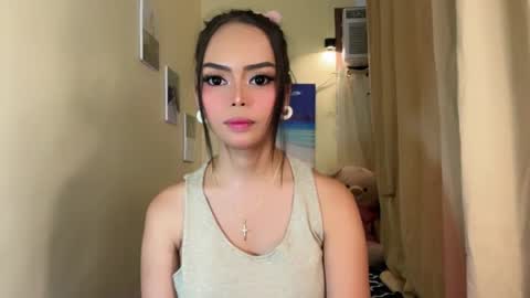 Snapshot of gorgeoustransgirl chatting on November 13, 2025, 12:26 pm Emmy online show from November 13, 2025, 12:26 pm