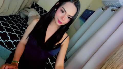 Snapshot of gorgeoustransgirl chatting on February 15, 2026, 12:36 pm Emmy online show from February 15, 2026, 12:36 pm