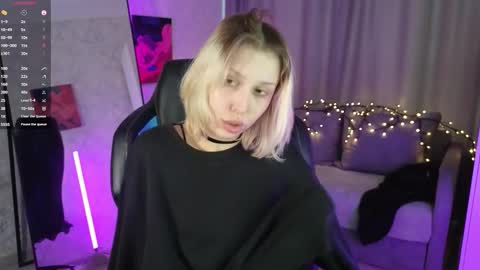 Violeta online show from October 23, 2025, 8:57 am