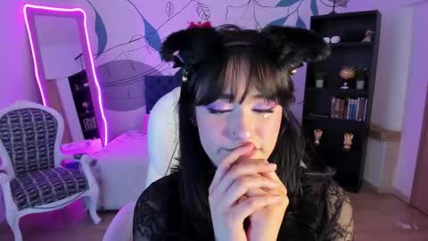 Alice online show from February 18, 2026, 9:00 pm