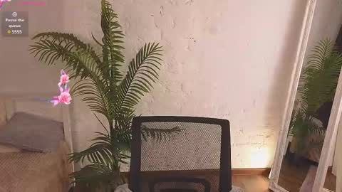 Benny  online show from March 1, 2025, 5:27 pm