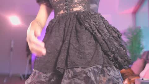 sophie  Special celebration a the beach 300k followers 3011 and 0112   online show from November 13, 2025, 8:19 pm