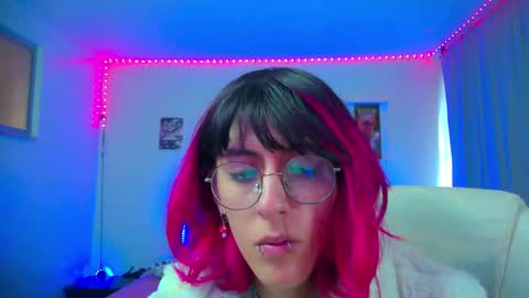 goth_minerva online show from February 17, 2026, 1:40 pm