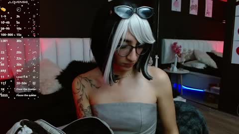 Snapshot of gotthic_met chatting on April 1, 2026, 4:35 am Meredith Alessandra online show from April 1, 2026, 4:35 am