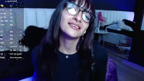 Snapshot of gotthic_met chatting on April 17, 2026, 4:37 am Meredith Alessandra online show from April 17, 2026, 4:37 am