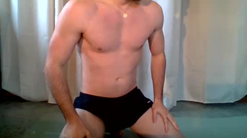 goura2000 online show from January 23, 2025, 1:02 pm