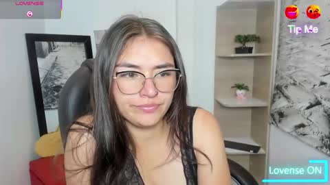 Grace  online show from October 12, 2025, 1:54 pm