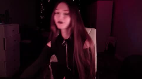 Grace online show from October 25, 2025, 12:51 am