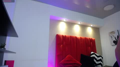 Snapshot of grace_velvet chatting on April 3, 2026, 1:09 pm Grace online show from April 3, 2026, 1:09 pm