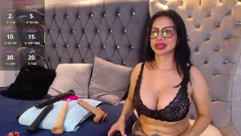 Snapshot of grace_velvet chatting on April 11, 2026, 12:20 pm Grace online show from April 11, 2026, 12:20 pm