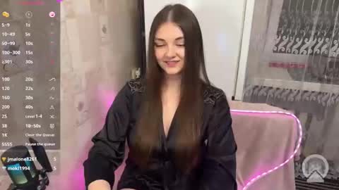 Snapshot of gracebrownnn chatting on June 6, 2026, 10:14 pm Grace Brown online show from June 6, 2026, 10:14 pm