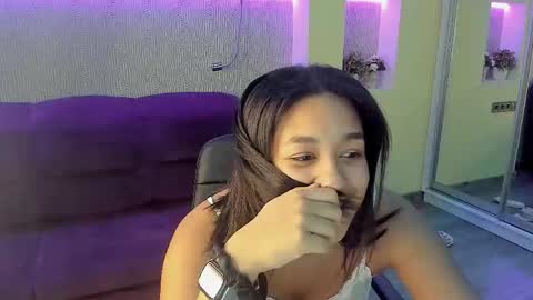 gracekendy online show from December 2, 2025, 6:30 am