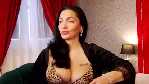 gracemontclair online show from April 20, 2026, 5:54 am