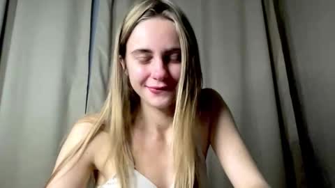 Snapshot of gracetorrezz chatting on October 24, 2025, 4:36 pm gracetorrezz online show from October 24, 2025, 4:36 pm