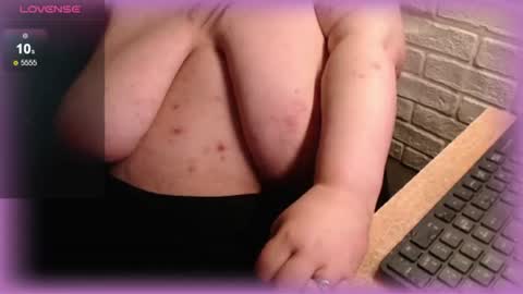 Snapshot of gracey_mayy chatting on June 26, 2026, 2:05 am Lisa online show from June 26, 2026, 2:05 am