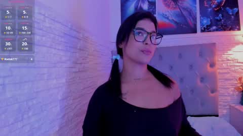 Gracey Milf online show from March 12, 2025, 2:34 pm