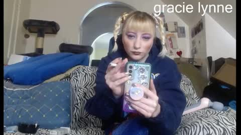 gracielynne1989 online show from May 20, 2026, 7:09 pm