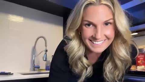 Gracie Mae online show from January 10, 2025, 9:10 pm