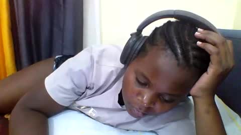 Snapshot of grannylover_ chatting on November 6, 2025, 5:19 am grannylover_ online show from November 6, 2025, 5:19 am