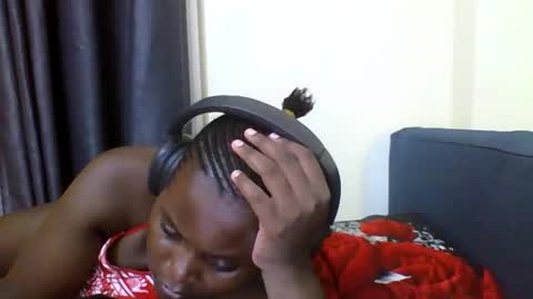 Snapshot of grannylover_ chatting on November 24, 2025, 7:02 pm grannylover_ online show from November 24, 2025, 7:02 pm