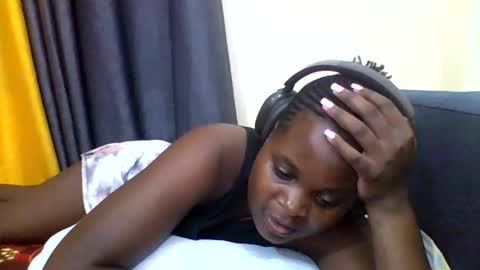 Snapshot of grannylover_ chatting on November 27, 2025, 8:11 pm grannylover_ online show from November 27, 2025, 8:11 pm