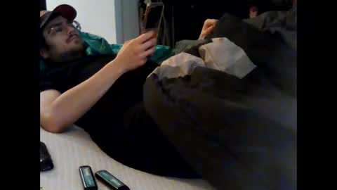 Get US to 1000 you wont be disapointed online show from December 1, 2025, 2:27 am